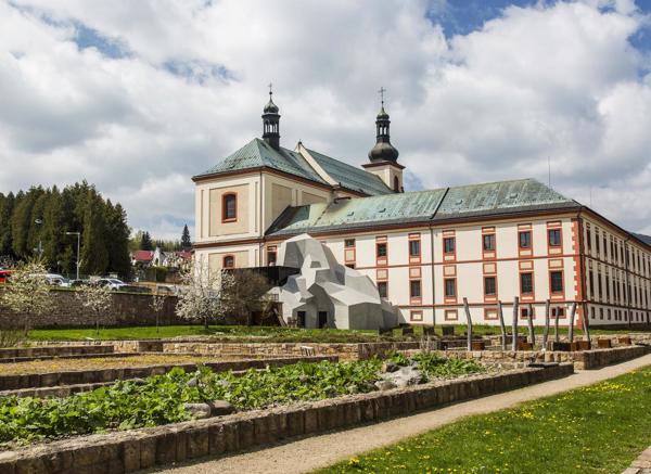 Muzeum Krkonoš se nachází v bývalém augustiniánském klášteře ve Vrchlabí. foto Kamila Antošová, Správa KRNAP